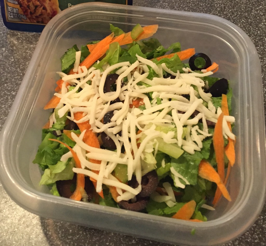 Salad shaker